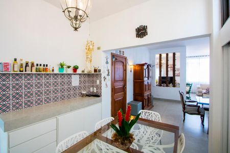 Apartamento à venda com 230m², 3 quartos e 1 vaga Apartamento à venda com 230m², 3 quartos e 1 vagaCopa