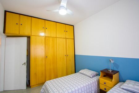 Apartamento à venda com 230m², 3 quartos e 1 vaga Apartamento à venda com 230m², 3 quartos e 1 vagaQuarto 2