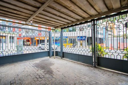 Apartamento à venda com 230m², 3 quartos e 1 vaga Apartamento à venda com 230m², 3 quartos e 1 vagaÁrea comum