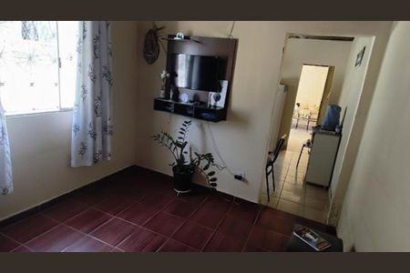 Sala de casa para alugar com 1 quarto, 48m² em Vila Nova, Mesquita