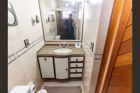 Apartamento para alugar com 130m², 3 quartos e 1 vagaBanheiro