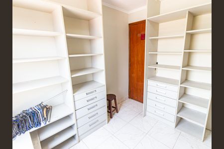 Apartamento para alugar com 130m², 3 quartos e 1 vagaQuarto 2