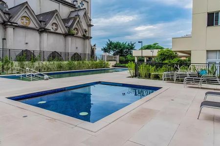 Apartamento à venda com 108m², 3 quartos e 2 vagas Apartamento à venda com 108m², 3 quartos e 2 vagasÁrea comum - Playground