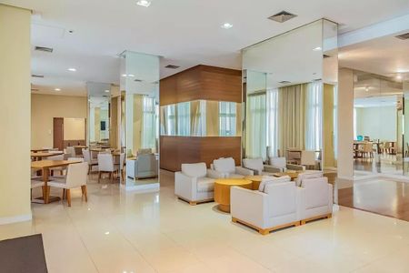 Apartamento à venda com 108m², 3 quartos e 2 vagas Apartamento à venda com 108m², 3 quartos e 2 vagasÁrea comum - Salão de festas