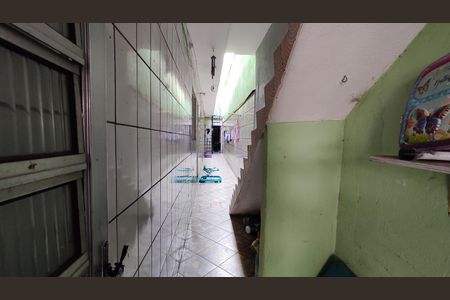 Casa à venda com 500m², 5 quartos e 2 vagasCorredor da primeira casa