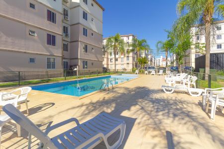 Apartamento à venda com 51m², 3 quartos e 1 vaga Apartamento à venda com 51m², 3 quartos e 1 vagaÁrea comum - Piscina