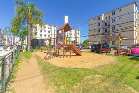 Apartamento à venda com 51m², 3 quartos e 1 vaga Apartamento à venda com 51m², 3 quartos e 1 vagaÁrea comum - Playground