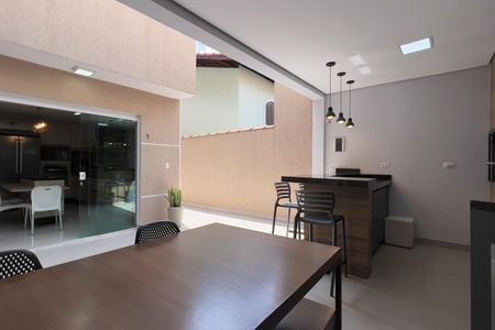 Casa à venda com 125m², 3 quartos e 2 vagas Casa à venda com 125m², 3 quartos e 2 vagasÁrea Gourmet