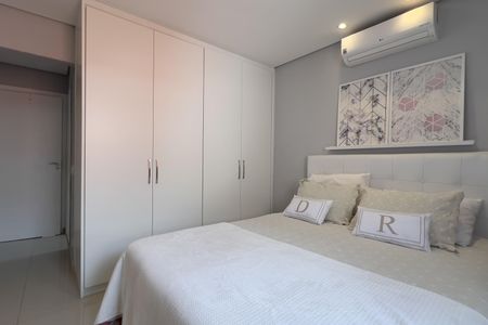 Casa à venda com 125m², 3 quartos e 2 vagas Casa à venda com 125m², 3 quartos e 2 vagasSuíte