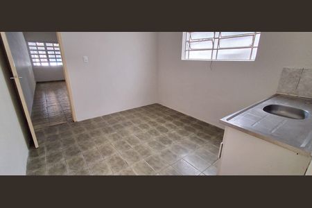 Casa à venda com 150m², 2 quartos e 2 vagasCozinha