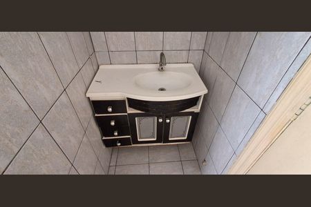 Casa à venda com 150m², 2 quartos e 2 vagasBanheiro Social