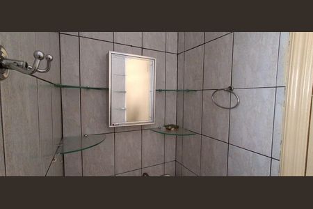 Casa à venda com 150m², 2 quartos e 2 vagasBanheiro Social