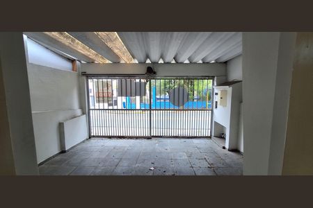 Casa à venda com 150m², 2 quartos e 2 vagasGaragem