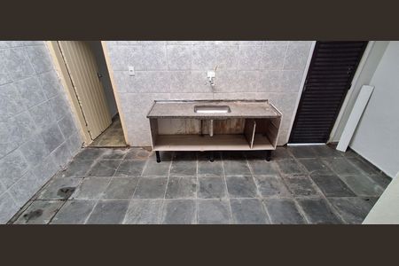 Casa à venda com 150m², 2 quartos e 2 vagasQuintal