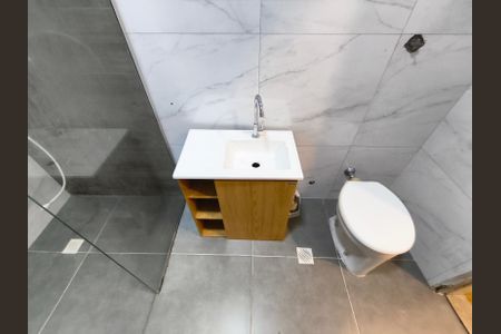 Apartamento para alugar com 67m², 2 quartos e sem vaga Apartamento para alugar com 67m², 2 quartos e sem vagaBanheiro