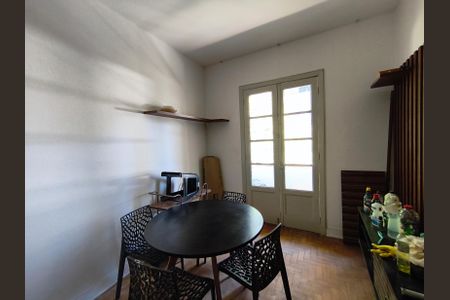 Apartamento para alugar com 67m², 2 quartos e sem vaga Apartamento para alugar com 67m², 2 quartos e sem vagaSala