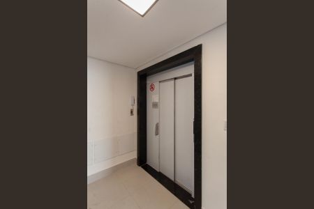 Apartamento à venda com 50m², 2 quartos e 2 vagasElevador