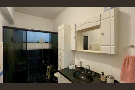 Apartamento à venda com 141m², 3 quartos e sem vagaBanheiro