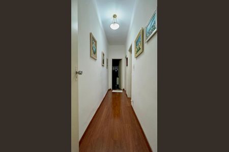 Apartamento à venda com 141m², 3 quartos e sem vagaCorredor