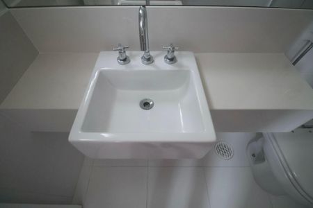 Apartamento para alugar com 174m², 3 quartos e 2 vagas Apartamento para alugar com 174m², 3 quartos e 2 vagasBanheiro Suíte 3