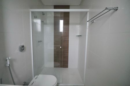 Apartamento para alugar com 174m², 3 quartos e 2 vagas Apartamento para alugar com 174m², 3 quartos e 2 vagasBanheiro Suíte 1