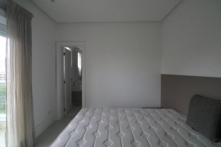 Apartamento para alugar com 174m², 3 quartos e 2 vagas Apartamento para alugar com 174m², 3 quartos e 2 vagasSuíte 1