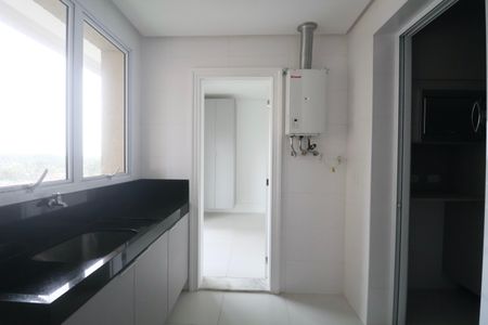 Apartamento para alugar com 174m², 3 quartos e 2 vagas Apartamento para alugar com 174m², 3 quartos e 2 vagasÁrea de Serviço