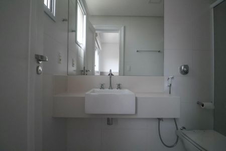 Apartamento para alugar com 174m², 3 quartos e 2 vagas Apartamento para alugar com 174m², 3 quartos e 2 vagasBanheiro Suíte 3