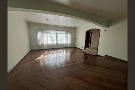 Casa à venda com 424m², 4 quartos e 4 vagasFoto 05