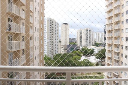 Varanda de apartamento à venda com 2 quartos, 33m² em Parque Industrial Tomas Edson, São Paulo