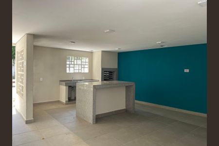 Apartamento à venda com 33m², 2 quartos e sem vagaÁrea comum - Churrasqueira
