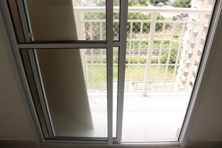 Varanda de apartamento à venda com 2 quartos, 33m² em Parque Industrial Tomas Edson, São Paulo