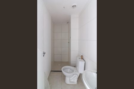 Apartamento à venda com 35m², 2 quartos e sem vaga Apartamento à venda com 35m², 2 quartos e sem vagaBanheiro Social