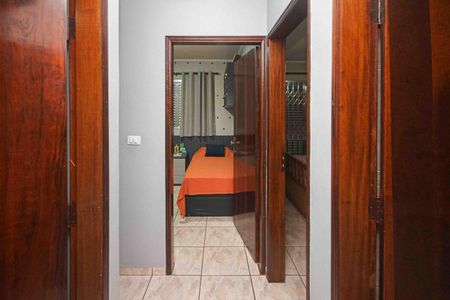 Casa à venda com 400m², 3 quartos e 2 vagasCorredor dos Quartos