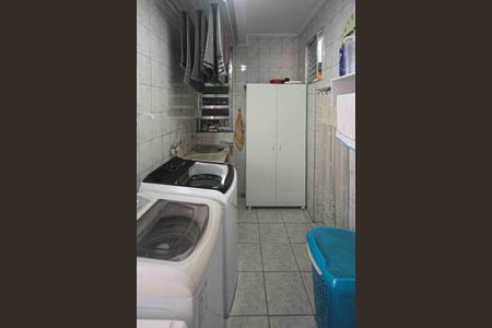 Casa à venda com 400m², 3 quartos e 2 vagasLavanderia