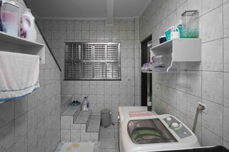 Casa à venda com 400m², 3 quartos e 2 vagasLavanderia