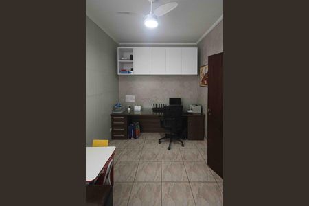 Casa à venda com 400m², 3 quartos e 2 vagasEscritório