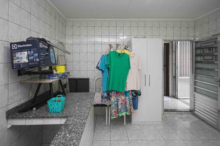 Casa à venda com 400m², 3 quartos e 2 vagasÁrea de Serviço