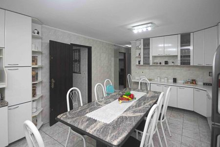 Casa à venda com 400m², 3 quartos e 2 vagasCozinha