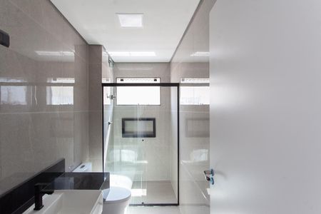 Casa à venda com 261m², 4 quartos e 2 vagasBanheiro Social 2