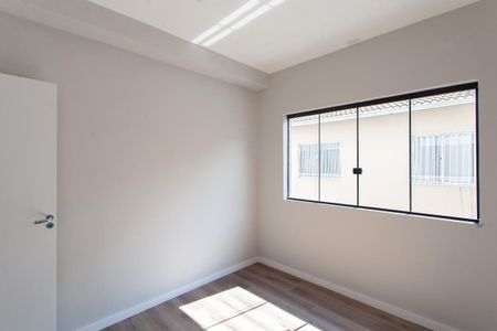 Casa à venda com 261m², 4 quartos e 2 vagasQuarto 3