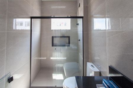 Casa à venda com 261m², 4 quartos e 2 vagasBanheiro da Suíte