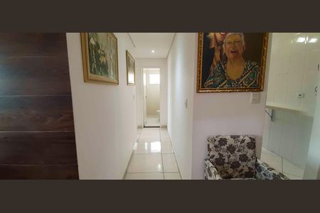 Apartamento à venda com 64m², 2 quartos e 1 vagaCorredor
