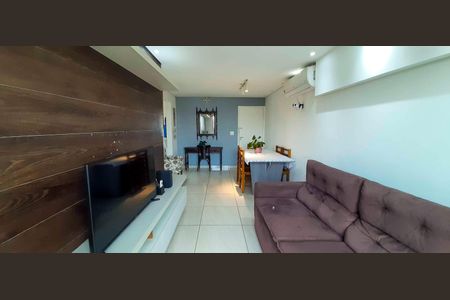 Sala de apartamento à venda com 2 quartos, 64m² em Jaguaribe, Osasco