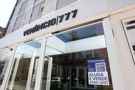 Studio à venda com 34m², 1 quarto e 1 vagaPlaquinha