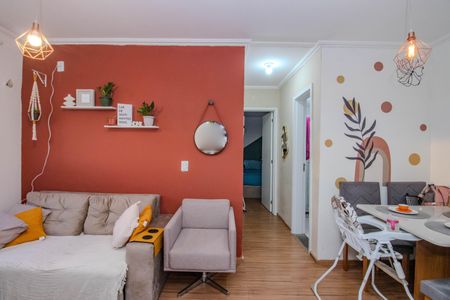 Sala de apartamento à venda com 2 quartos, 44m² em Morro Santana, Porto Alegre