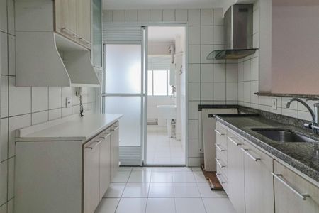 Apartamento à venda com 75m², 3 quartos e 2 vagasCozinha e Área de Serviço