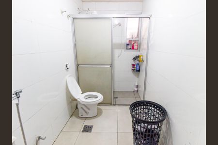 Apartamento à venda com 80m², 2 quartos e sem vagaBanheiro
