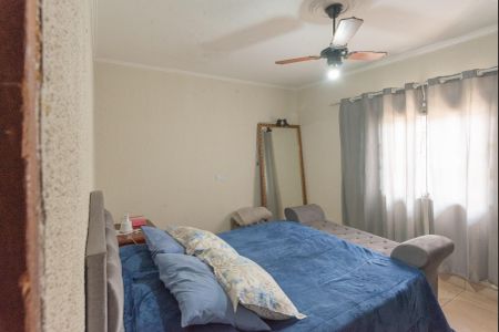 Casa à venda com 165m², 3 quartos e 5 vagasQuarto 1