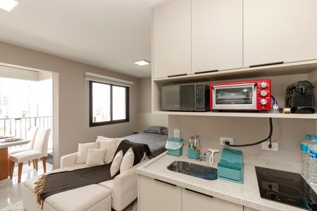 Studio à venda com 26m², 1 quarto e sem vaga Studio à venda com 26m², 1 quarto e sem vagaCozinha